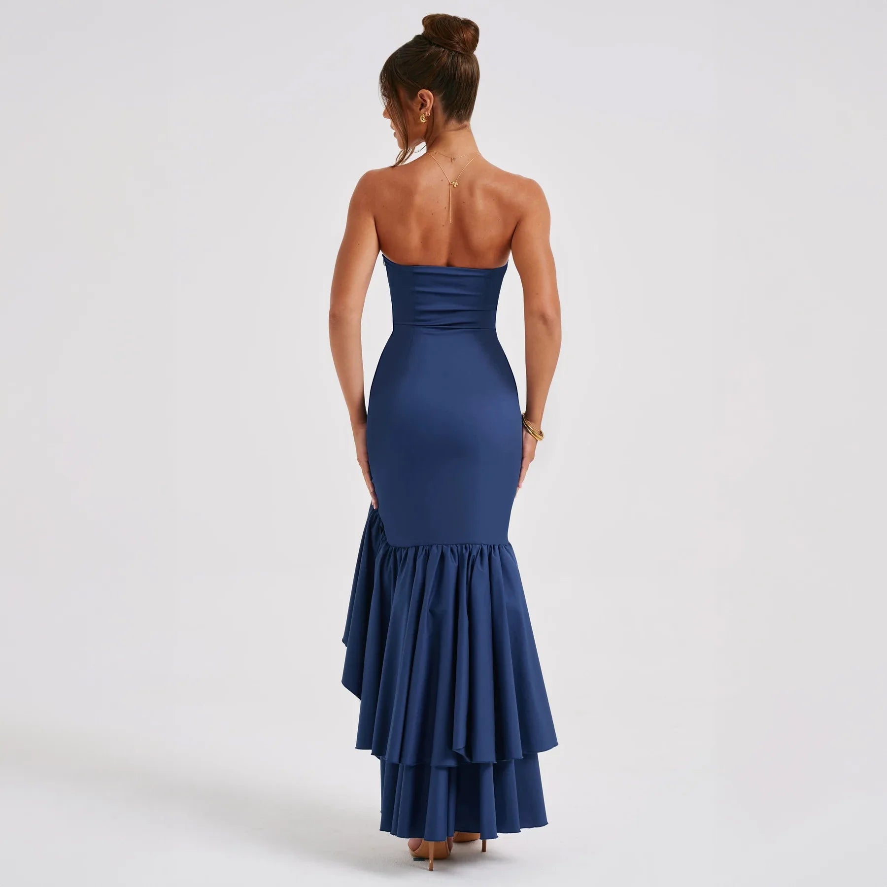 Parfait Élégance™ | ROBE MAXI SANS MANCHES À FENTE ET VOLANTS