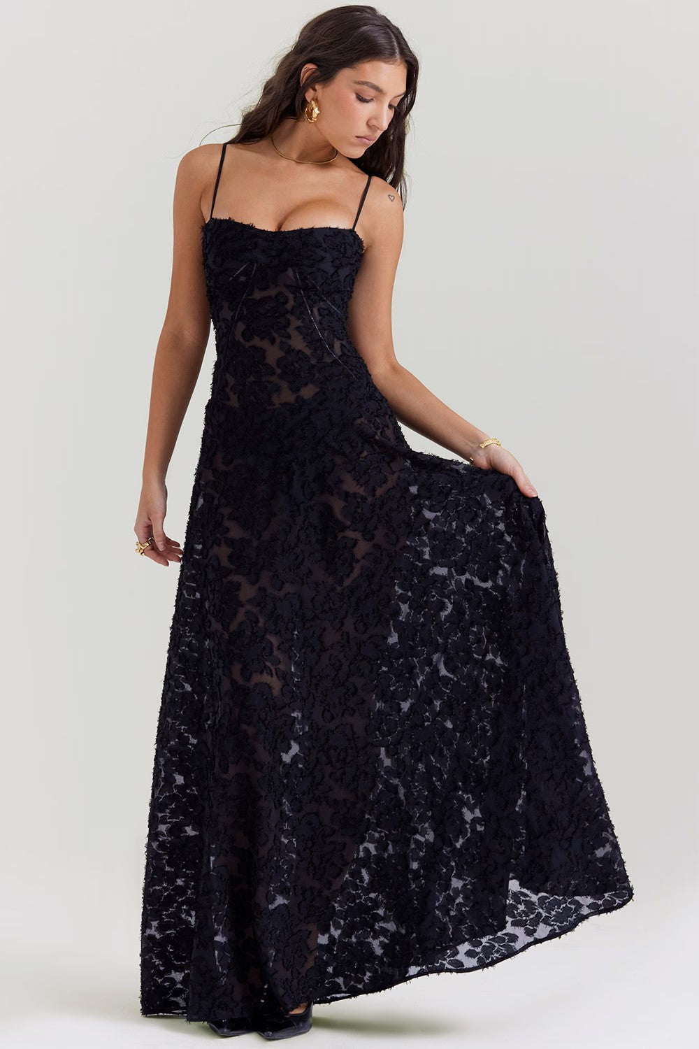 Parfait Élégance™ | ROBE MAXI ROMANTIQUE AVEC DENTELLE FLORALE